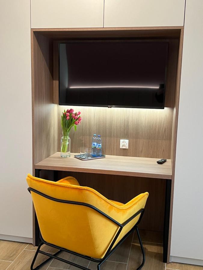 Party Avangarde Apartments City Center Leba Ngoại thất bức ảnh