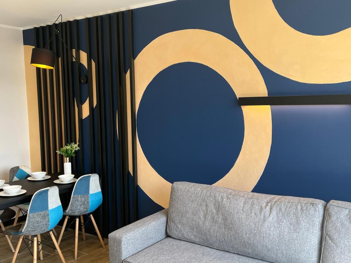 Party Avangarde Apartments City Center Leba Ngoại thất bức ảnh